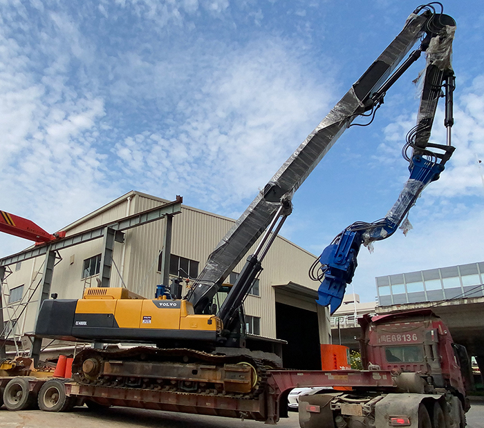 Volvo EC480DL PILE ARM