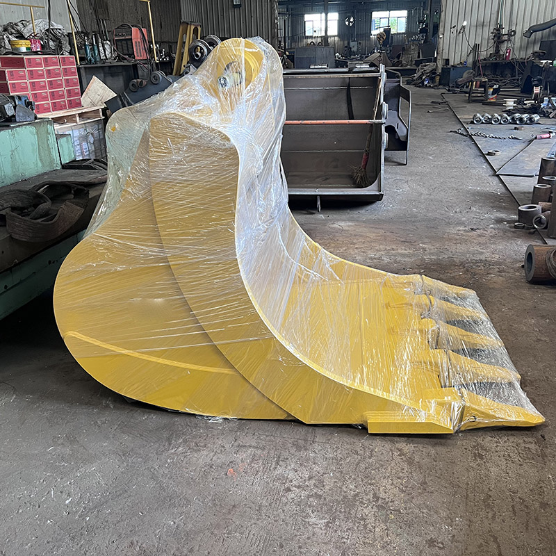 Extended bucket shape excavator bucket - mining bucket