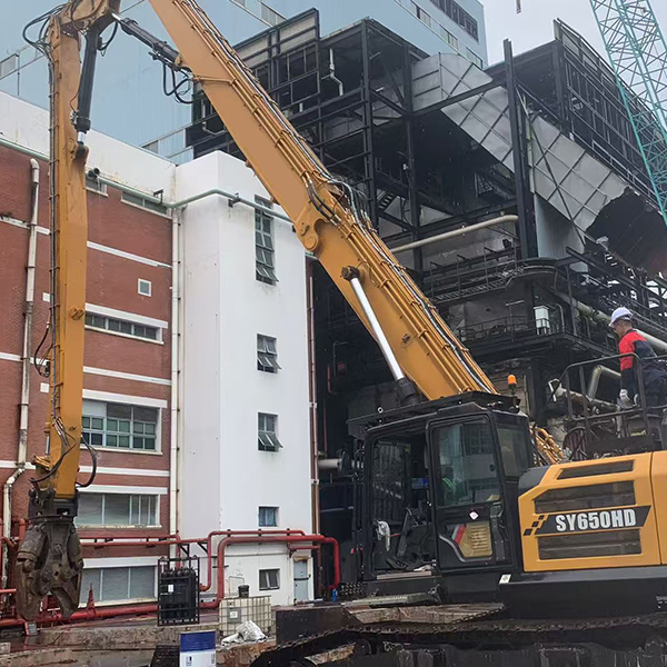 SY650HD 3-section docking demolition boom, 24-meter long arm