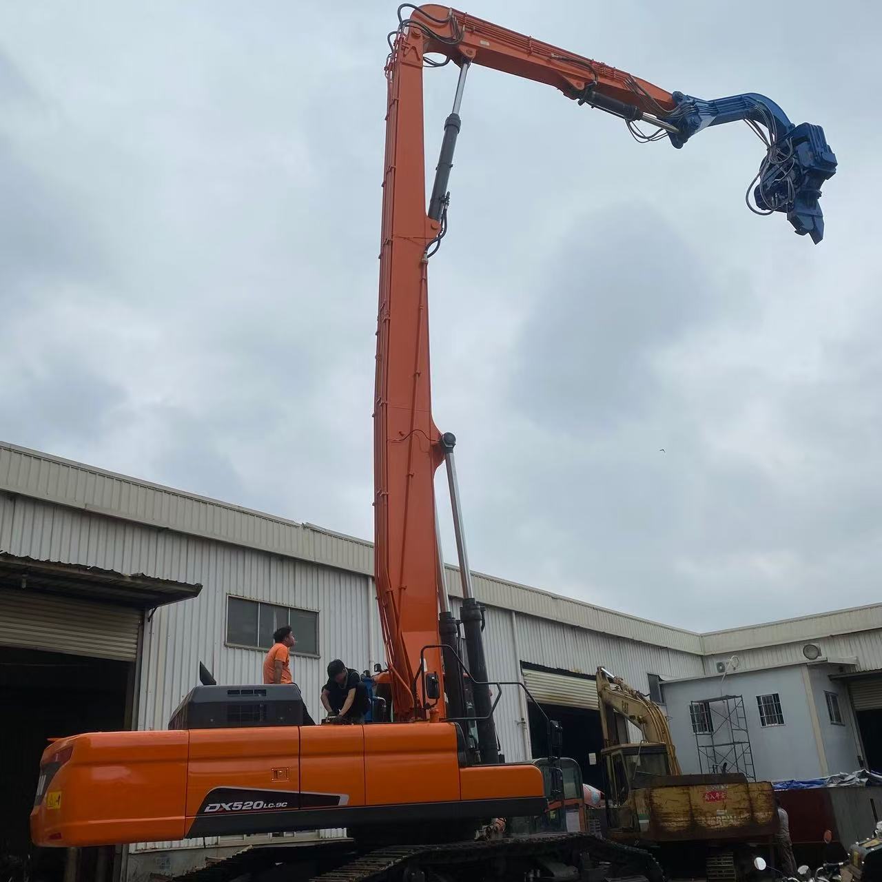 DX520 Heavy Duty Customizable Excavator Piling Arm for Foundation Engineering Factory Direct